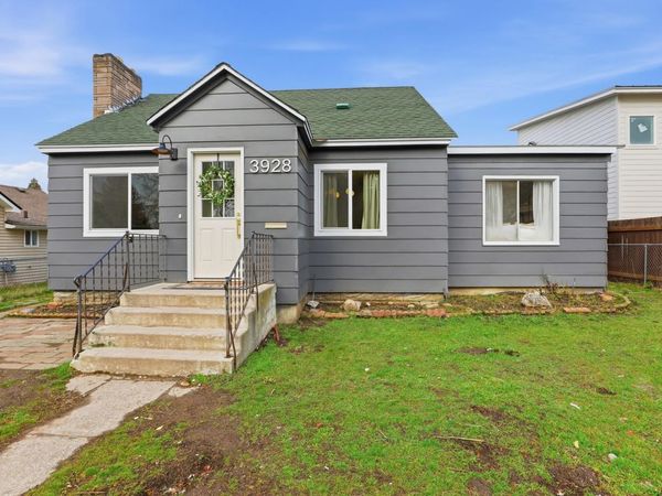 3928 W Longfellow Ave, Spokane, WA 99205