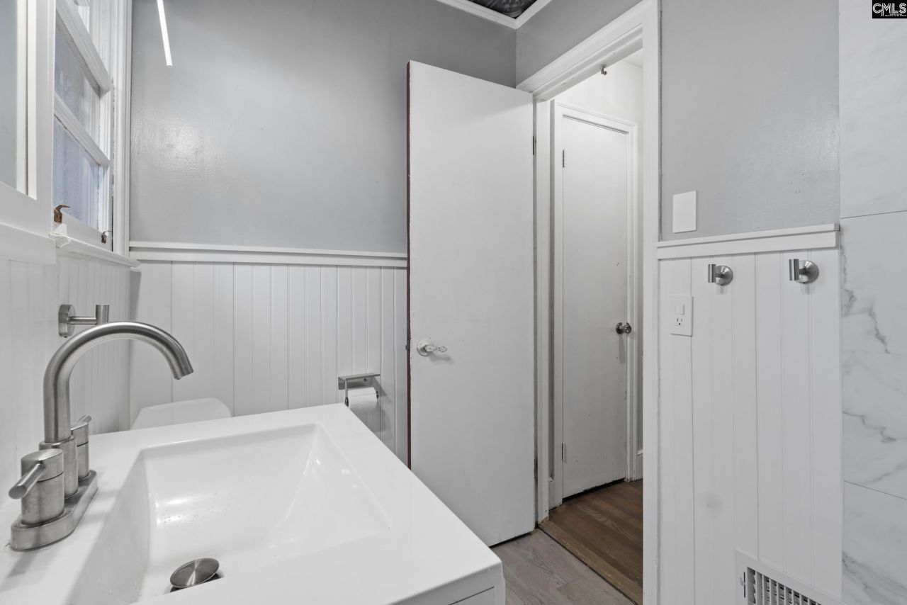 1810 Ashby Road Photo 13