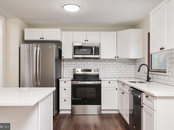 100 CARROLL DRIVE, ANNAPOLIS, MD 21403