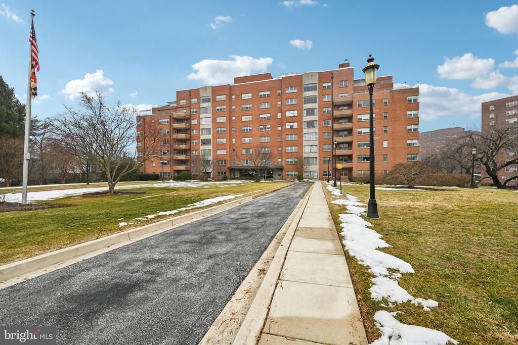 3601 Greenway, Unit 303, Baltimore, MD 21218 Main Photo