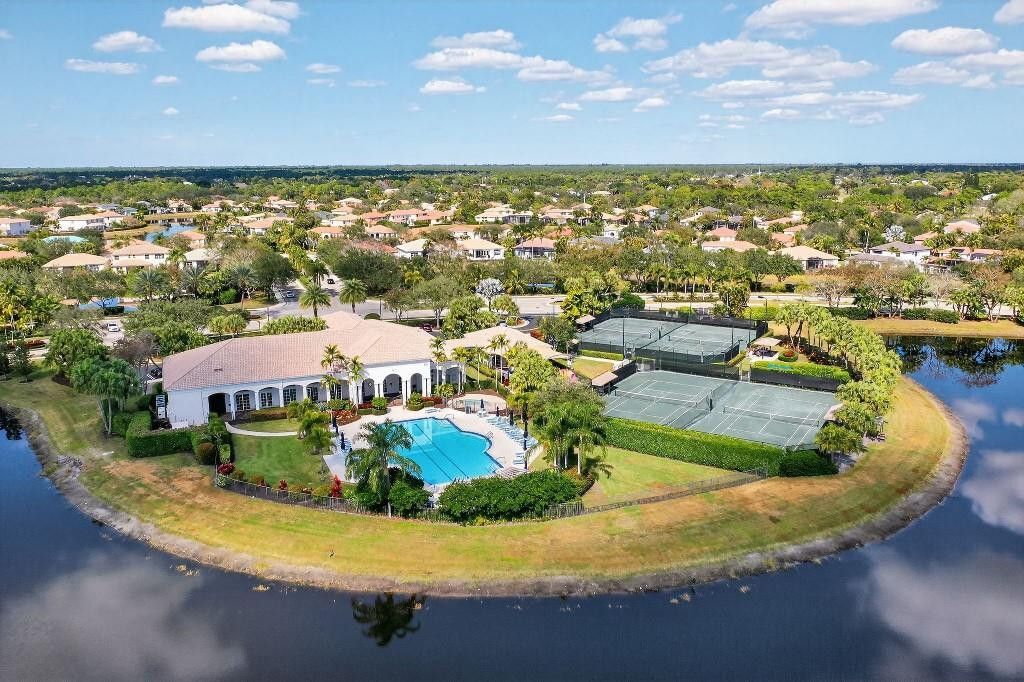 127 Casa Grande Ct, Palm Beach Gardens, FL 33418 Photo