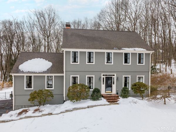 39 Bradley, Newtown, CT 06482