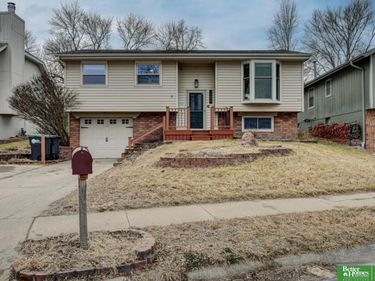 13679 W Street, Omaha, NE 68137