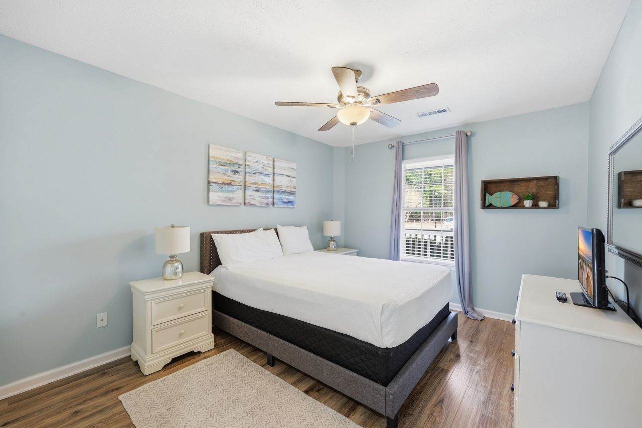 616 Pinehurst Ln. Photo 19