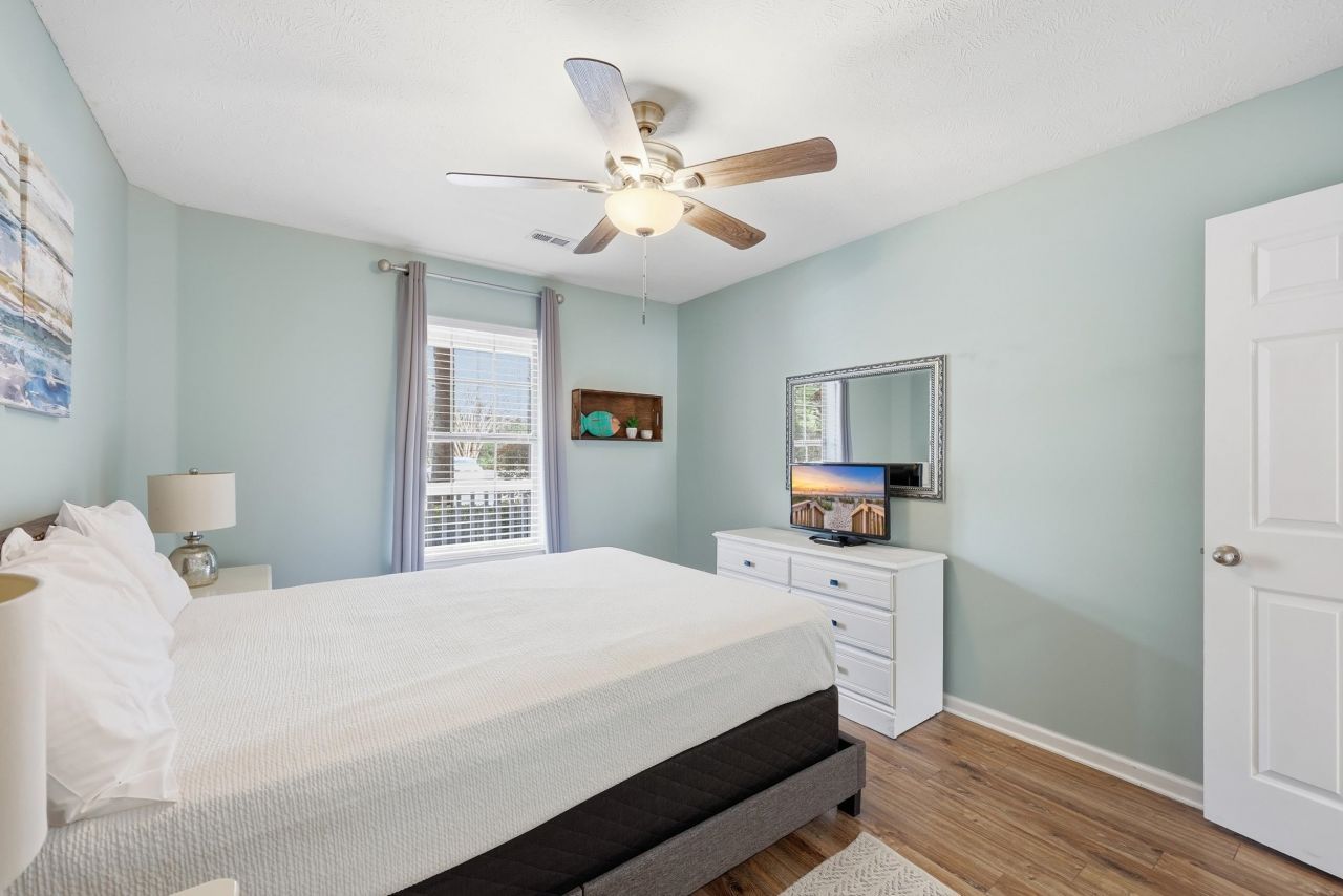 616 Pinehurst Ln. Photo 20