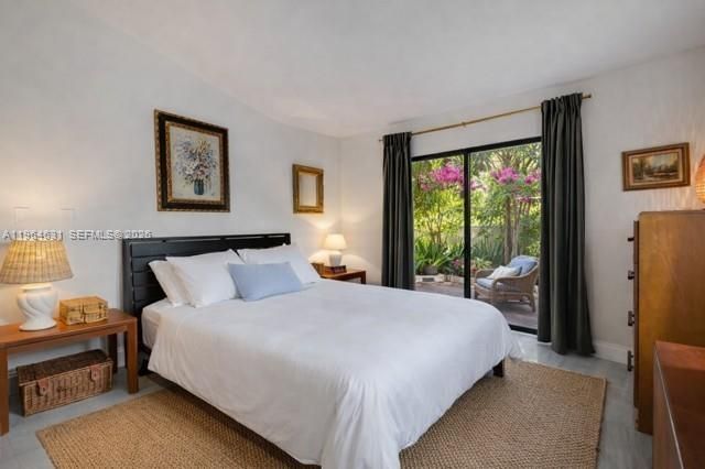 1650 NE 115th St, Unit 111, Miami, FL 33181 Photo