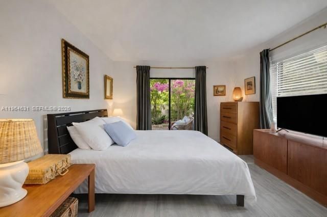 1650 NE 115th St, Unit 111, Miami, FL 33181 Photo