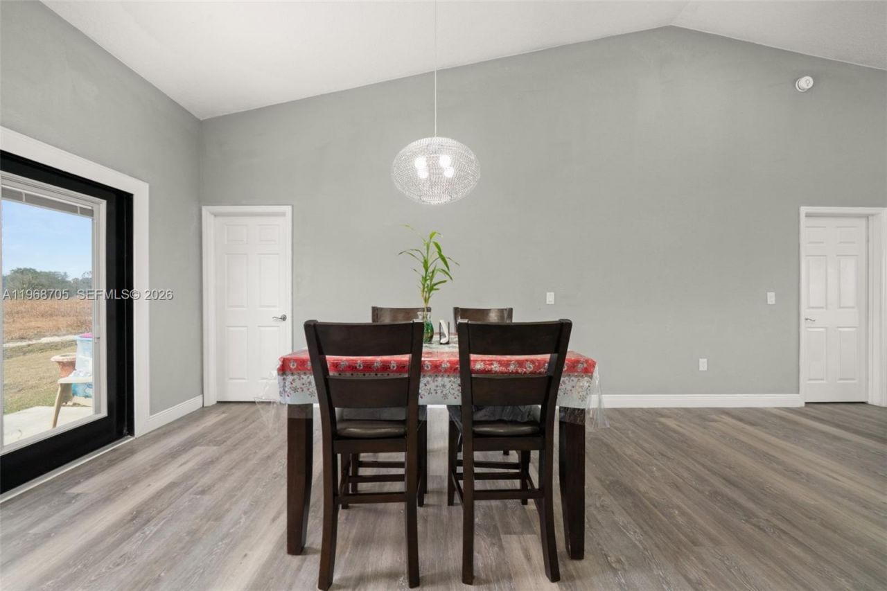 189 N Oleander, Avon Park, FL 33825 Photo