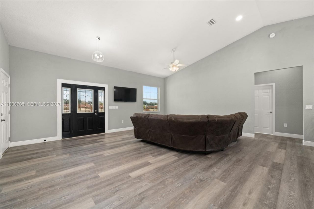 189 N Oleander, Avon Park, FL 33825 Photo