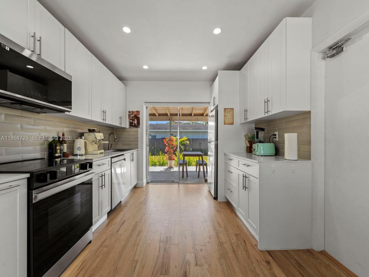 9320 SW 125th Ter, Miami, FL 33176 Photo