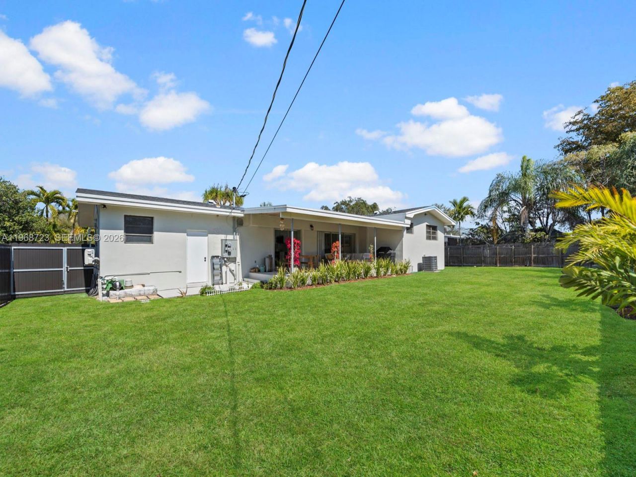 9320 SW 125th Ter, Miami, FL 33176 Photo