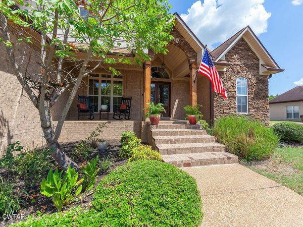 52 Kinnewick Cove, Jackson, TN 38305