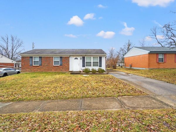 40 Plymouth Lane, Elsmere, KY 41018