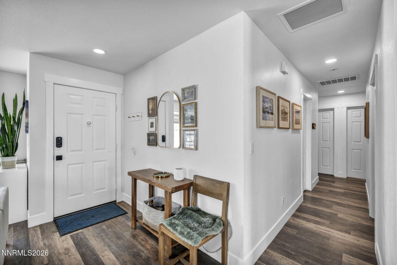 1325 Mary Jo Drive, Gardnerville, NV 89460 Photo