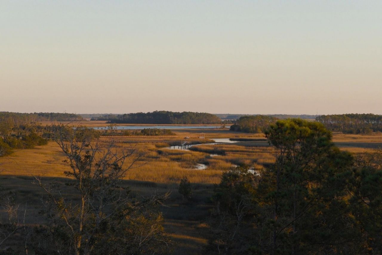 1077 Ship Builder Street Photo 19