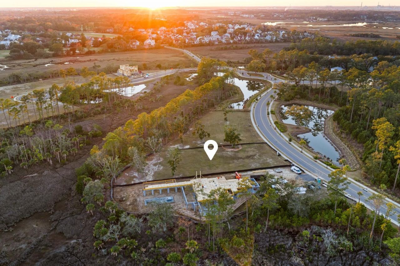 1077 Ship Builder Street Photo 21