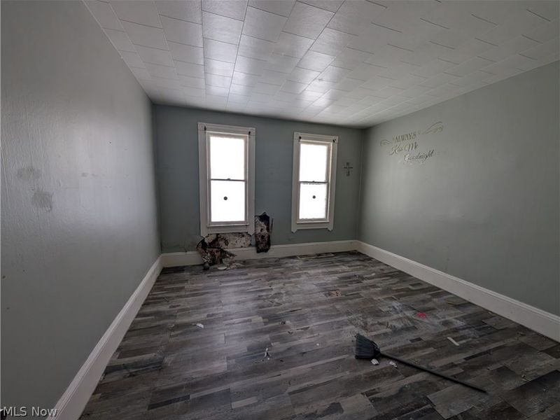 7516 Cornelia Ave, Cleveland, OH 44103 Photo 4