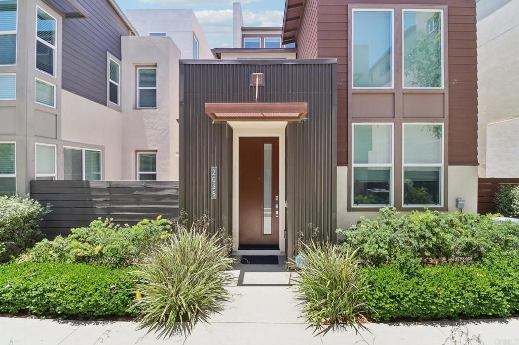 2035 Element Way, Chula Vista, CA 91915 Main Photo