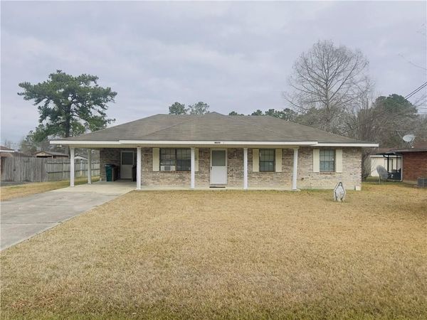14235 HAPPYWOODS Drive, Hammond, LA 70403
