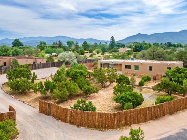 1315 Old Pecos Trail , Santa Fe, NM 87505