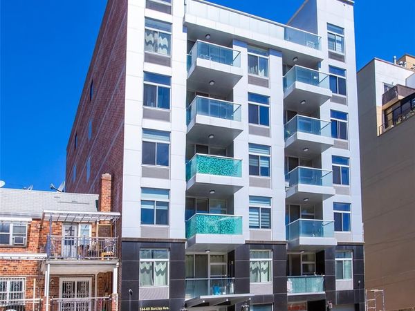 144-69 Barclay Avenue , Unit 4A, Flushing, NY 11355