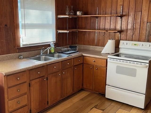 920 Berry Street Photo 5