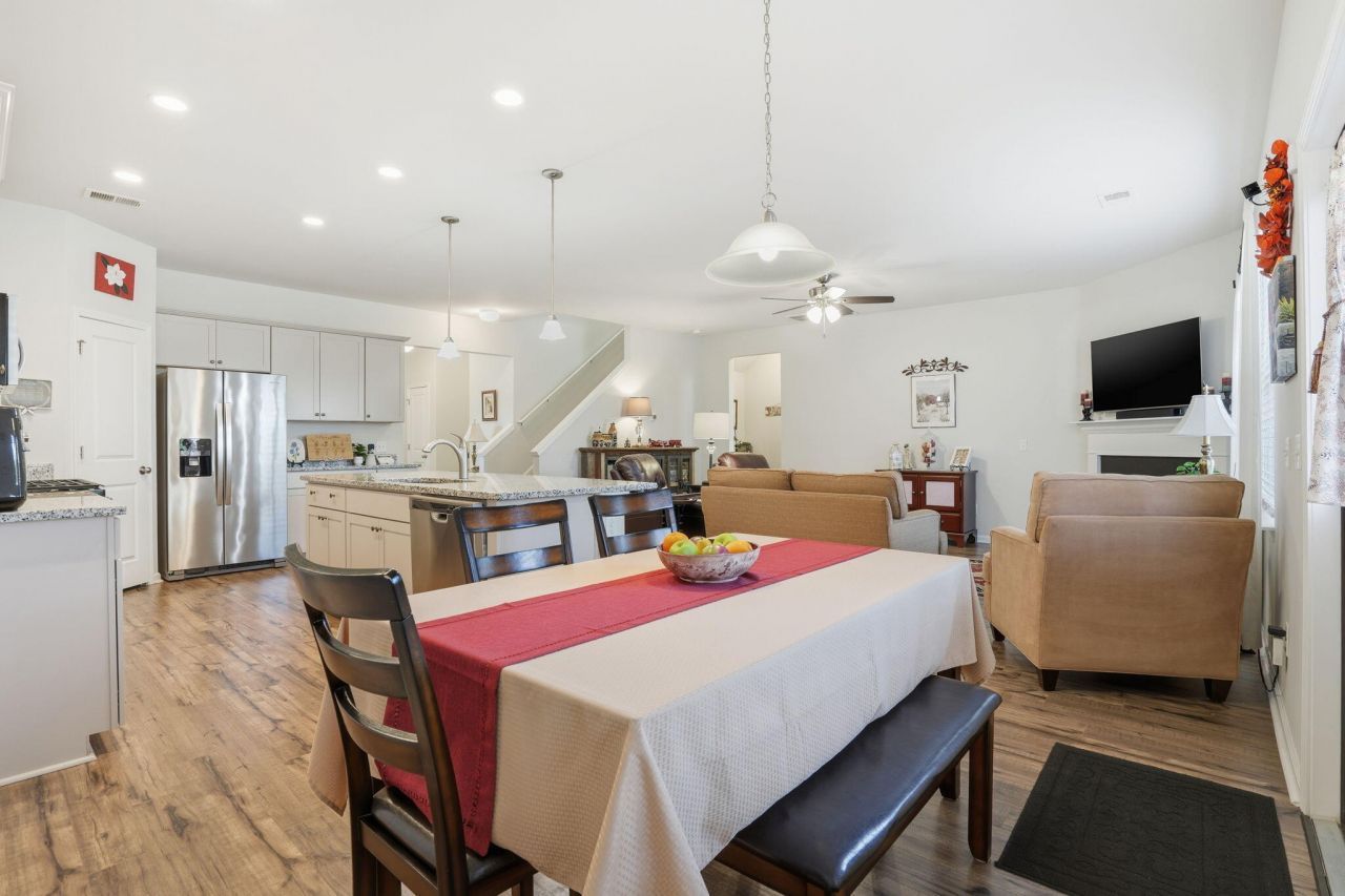 129 Ancestry Lane Photo 15