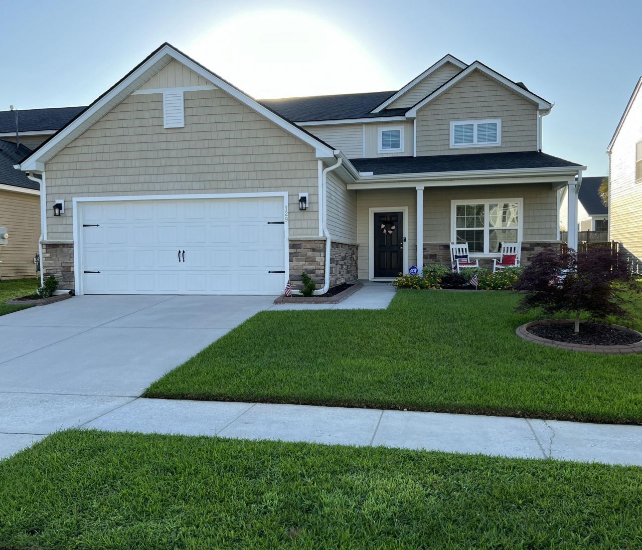 129 Ancestry Lane Photo 2