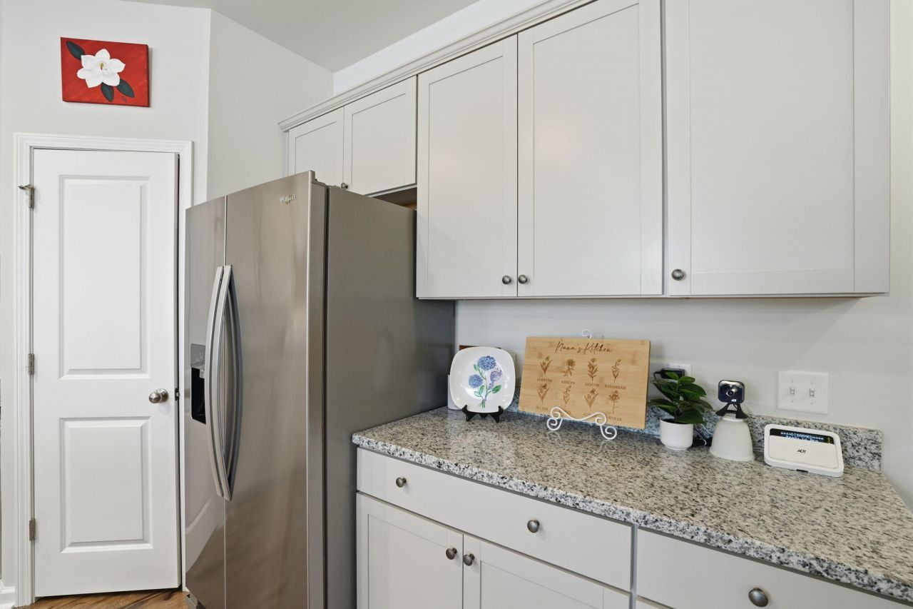 129 Ancestry Lane Photo 21