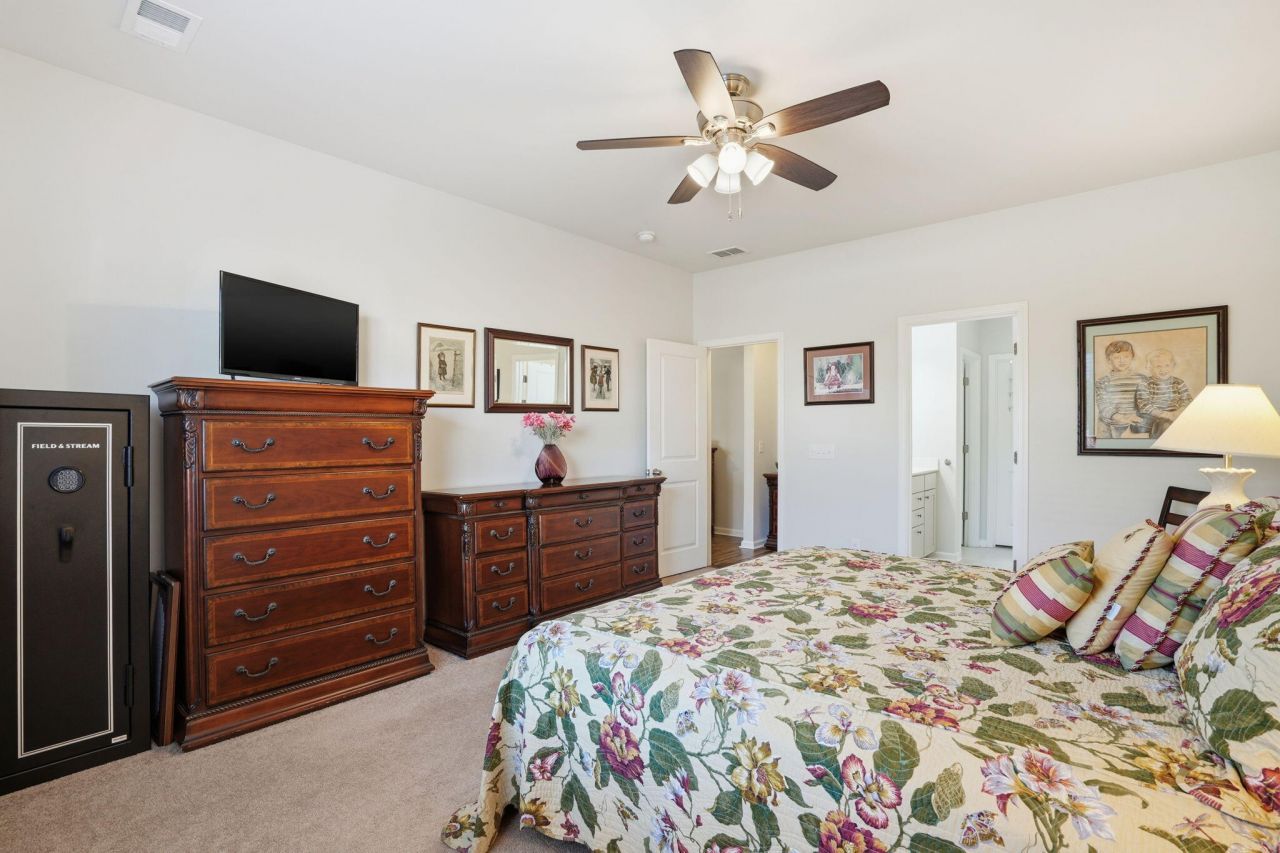 129 Ancestry Lane Photo 26