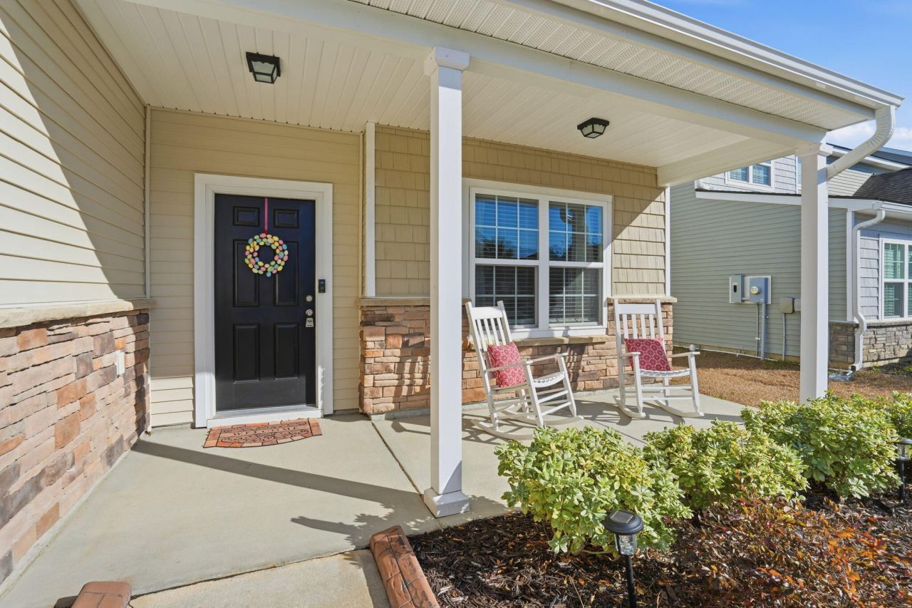 129 Ancestry Lane Photo 6