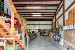 7187 Bryhawke Circle photo 4