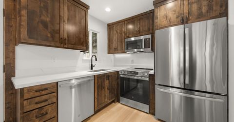 307 Galaxy Lane, Unit A, Stateline, NV 89449 Photo