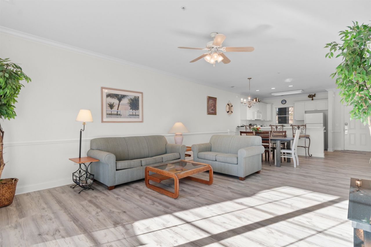 4890 Luster Leaf Circle Photo 14