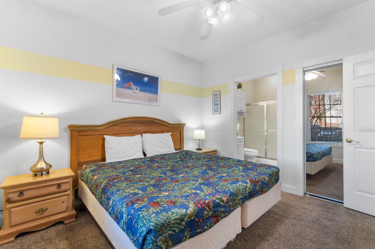 4890 Luster Leaf Circle Photo 19