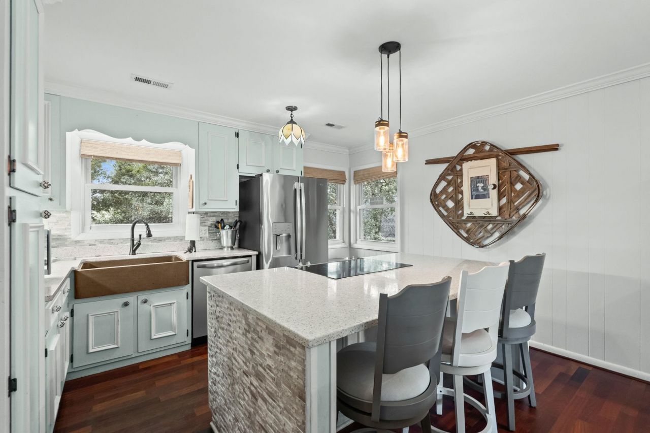 500 Roller Coaster Ln. Photo 21