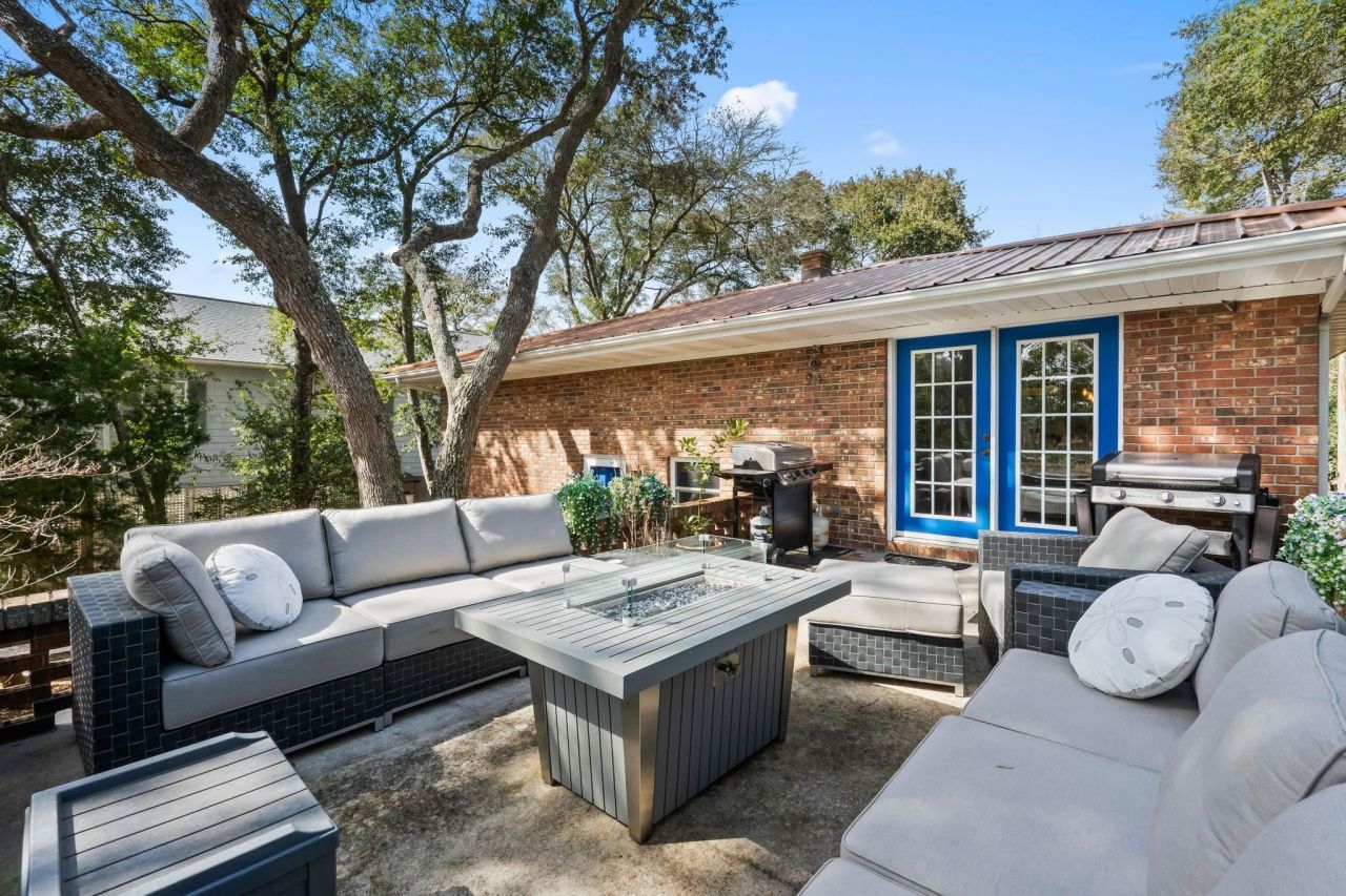 500 Roller Coaster Ln. Photo 29