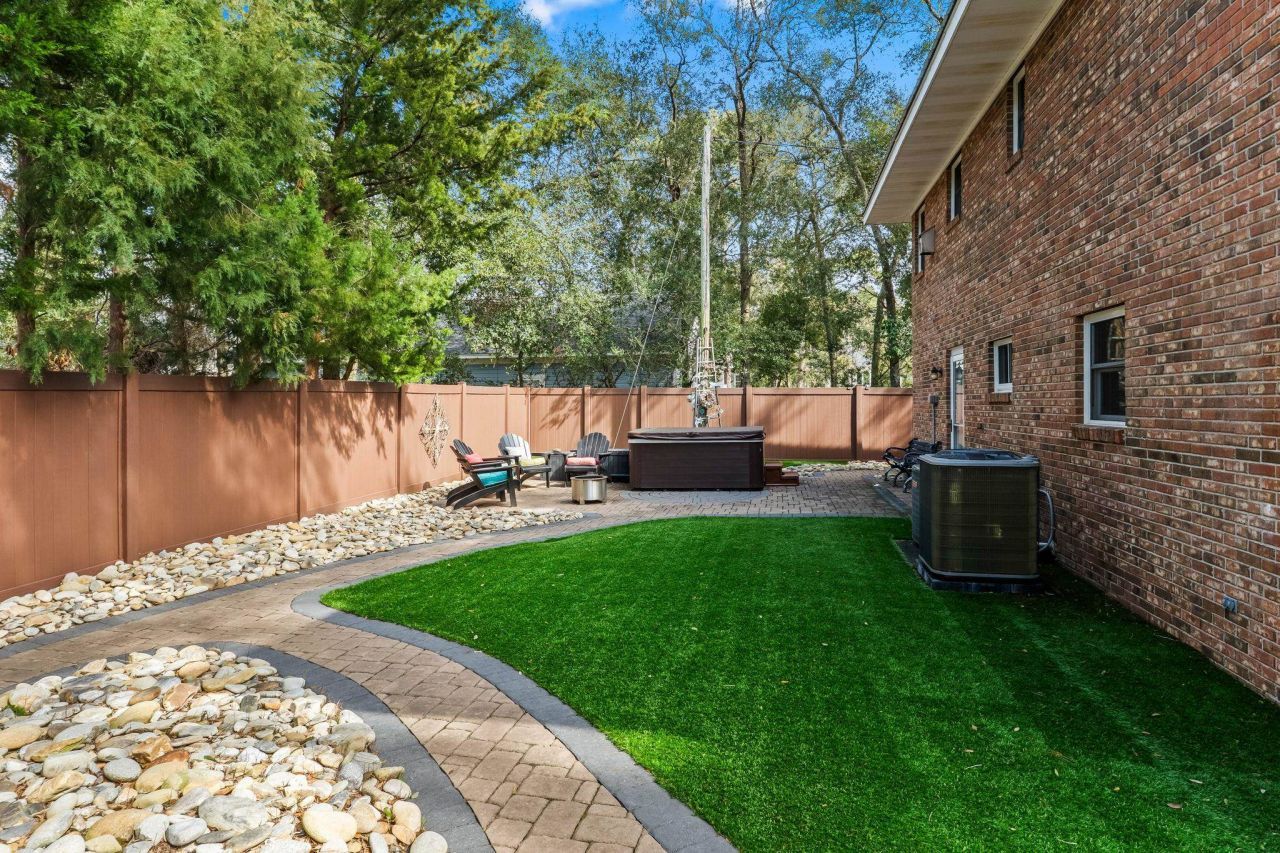 500 Roller Coaster Ln. Photo 54