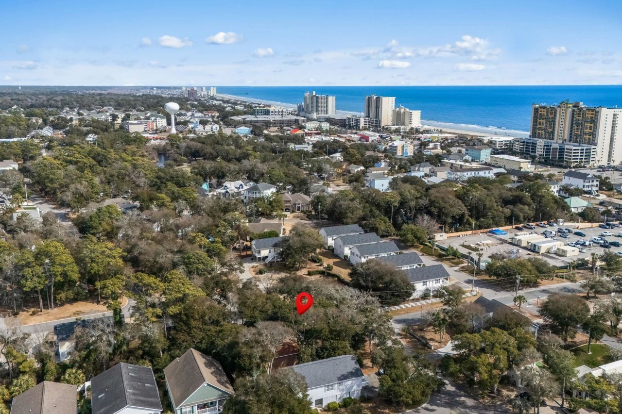 500 Roller Coaster Ln. Photo 60