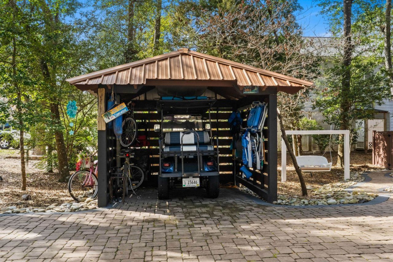 500 Roller Coaster Ln. Photo 7