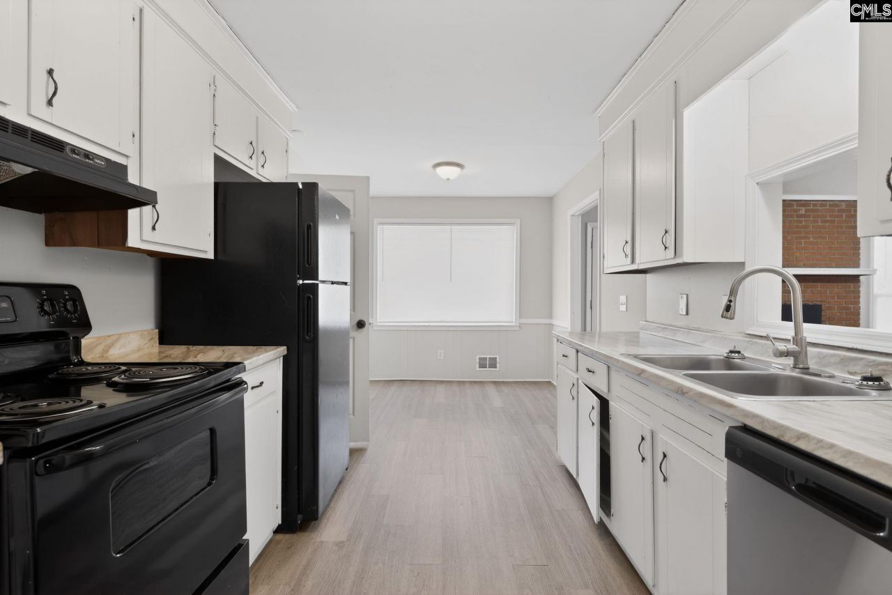 605 Chilhowie Road  Photo 10