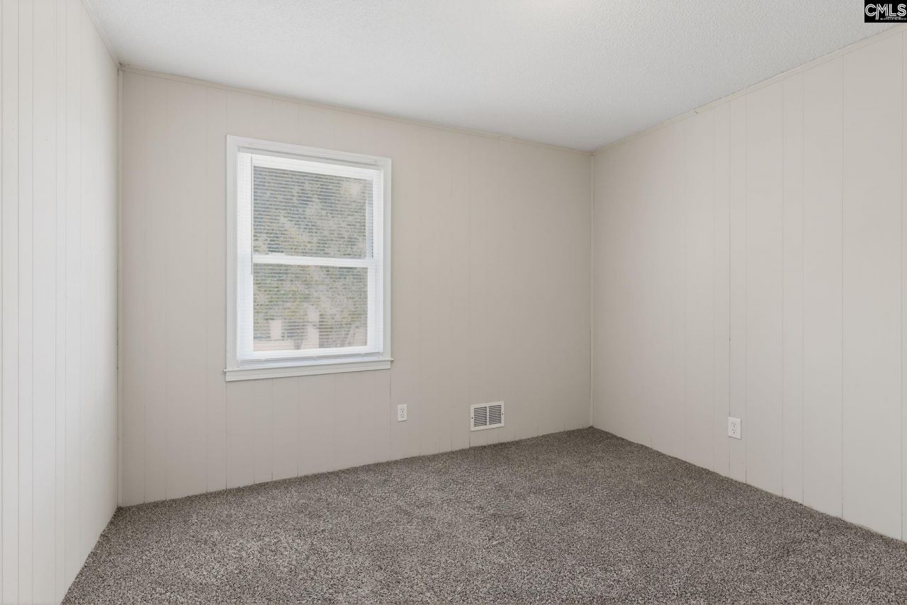 605 Chilhowie Road  Photo 16