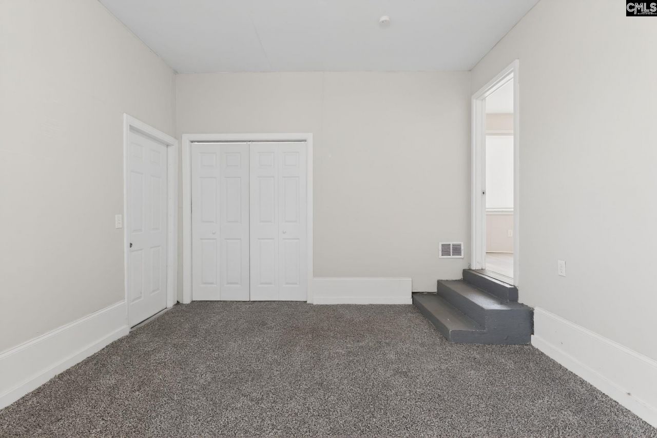 605 Chilhowie Road  Photo 19