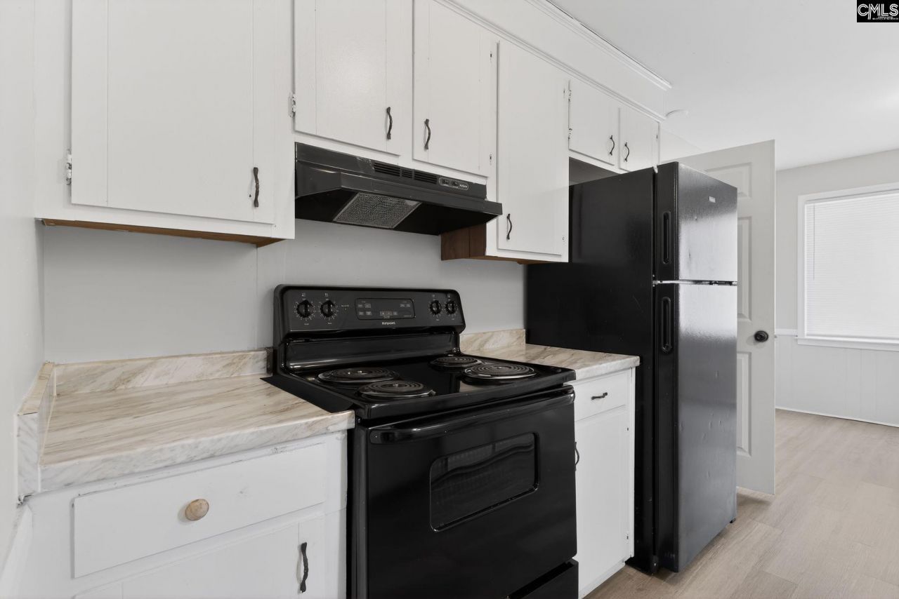 605 Chilhowie Road  Photo 9