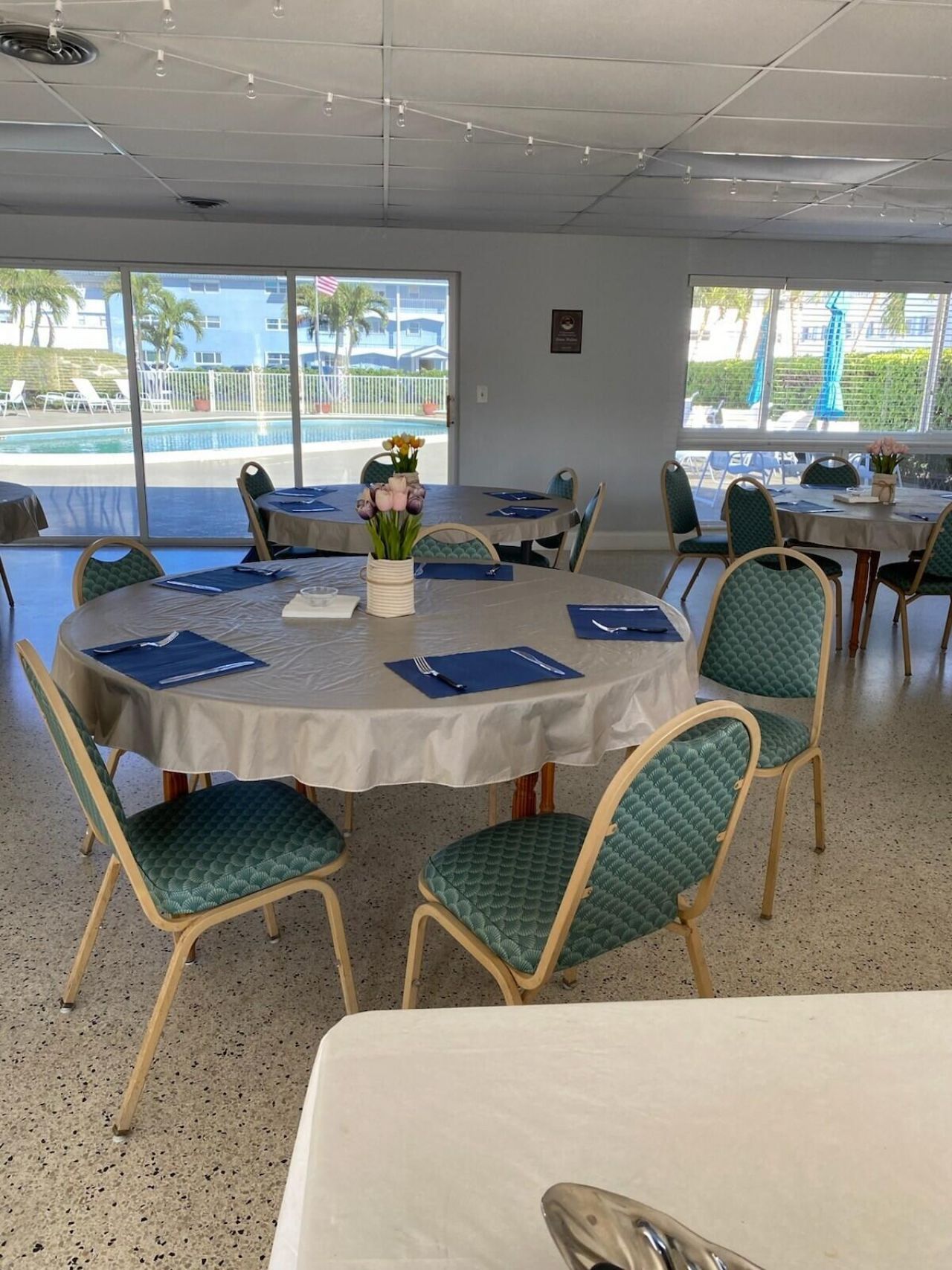 111 Shore Court, Unit 305-c, North Palm Beach, FL 33408 Photo