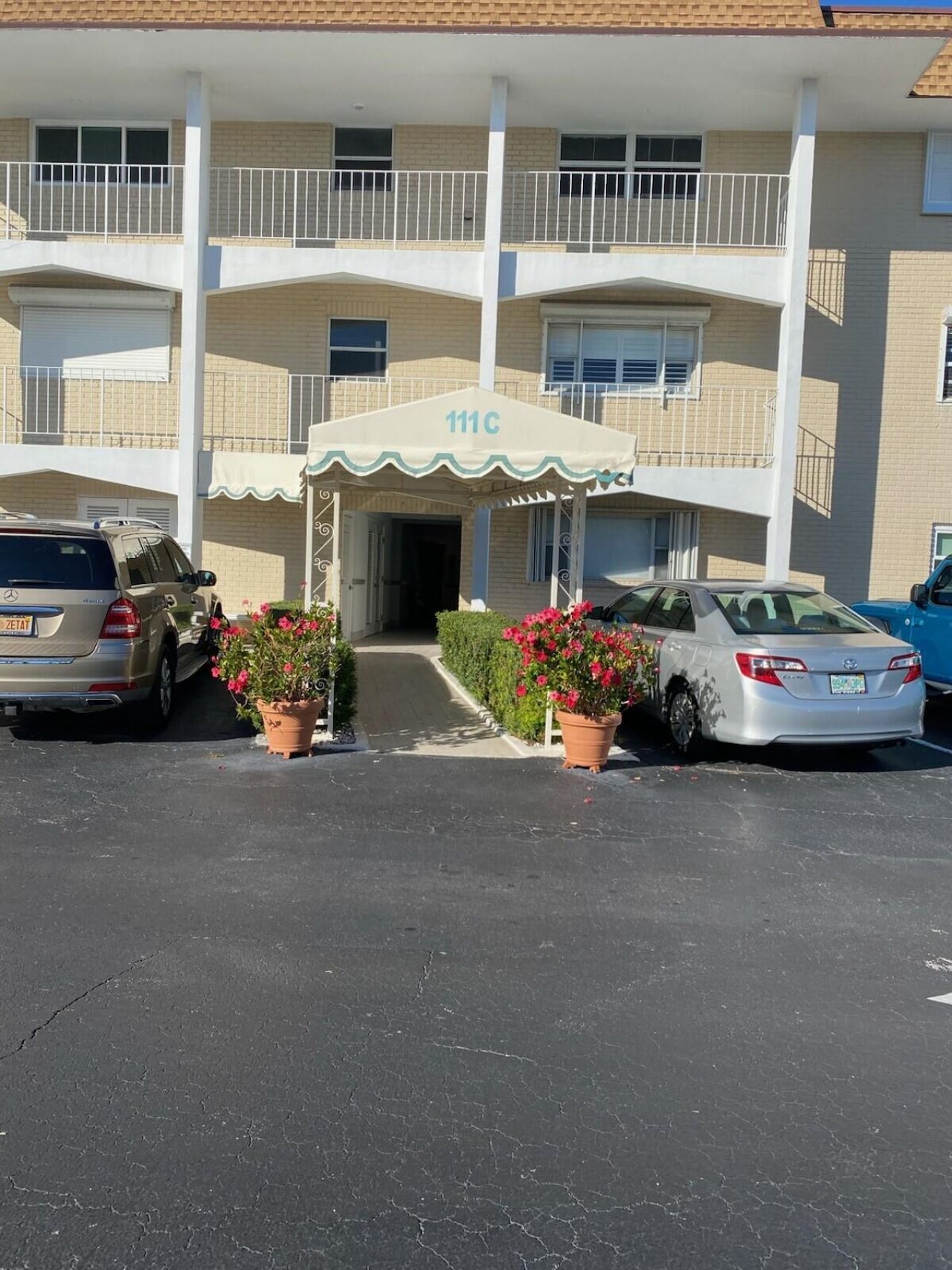 111 Shore Court, Unit 305-C, North Palm Beach, FL 33408 Photo