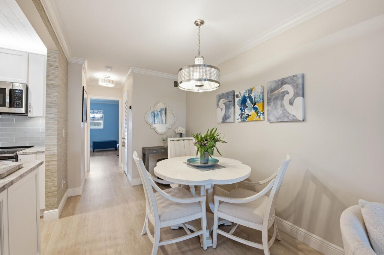 111 Shore Court, Unit 305-C, North Palm Beach, FL 33408 Photo