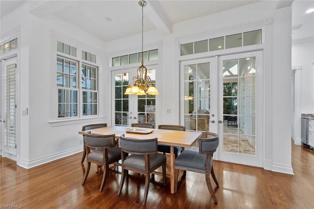 1551 Gulf Shore Blvd S, Naples, FL 34102 Photo