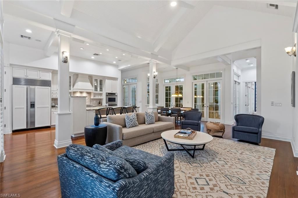 1551 Gulf Shore Blvd S, Naples, FL 34102 Photo