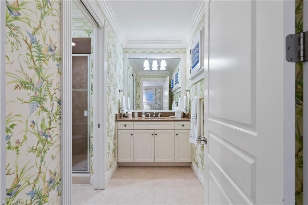 1551 Gulf Shore Blvd S, Naples, FL 34102 Photo